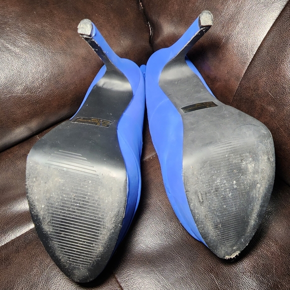 Sassy Sexy Blue Heels size 9 - Picture 6 of 6